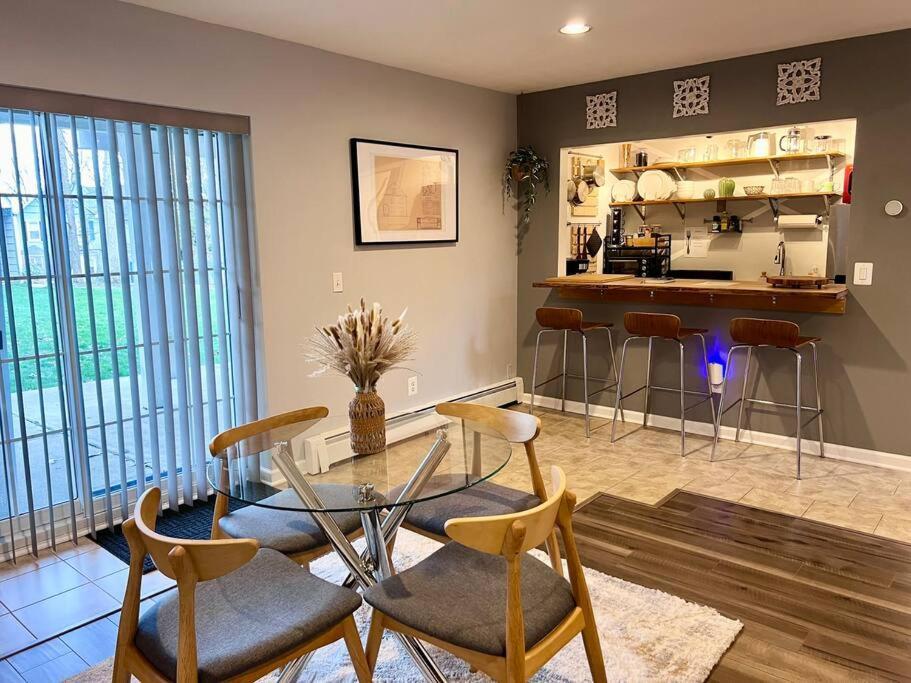 Spacious Retreat Close To Nature Bloomingdale Экстерьер фото